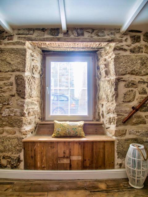 Holiday home Knocker Cottage: Cozy 3-bedroom Retreat Near Beaches