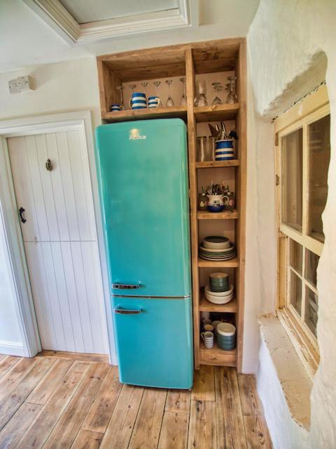 Holiday home Knocker Cottage: Cozy 3-bedroom Retreat Near Beaches