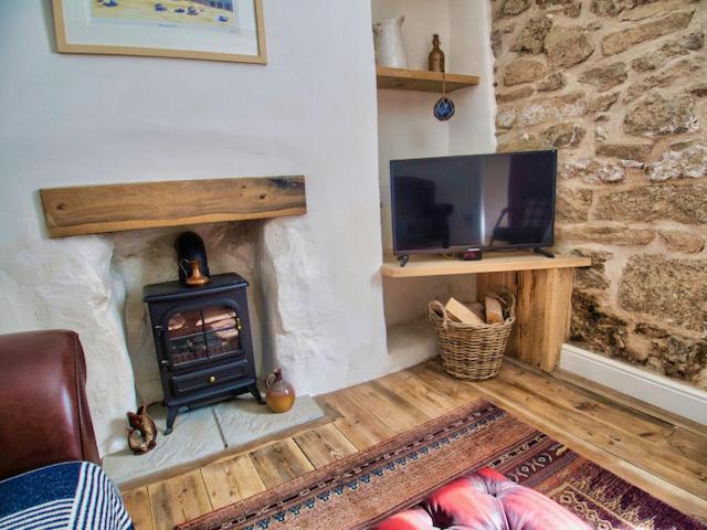 Knocker Cottage: Cozy 3-bedroom Retreat Near Beaches * Camborne